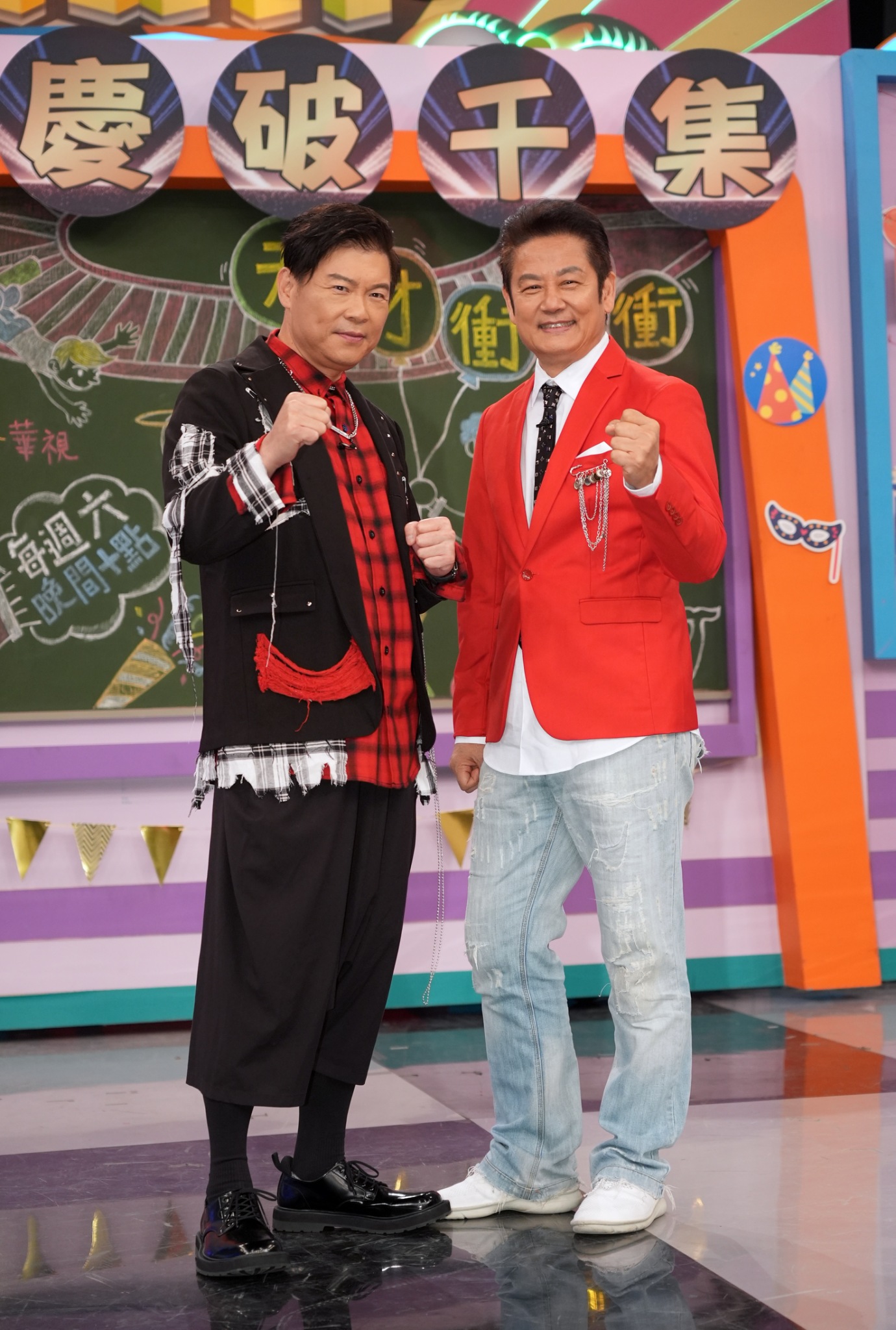 徐乃麟(右)、曾國城很有默契。(圖/記者陳明中攝)