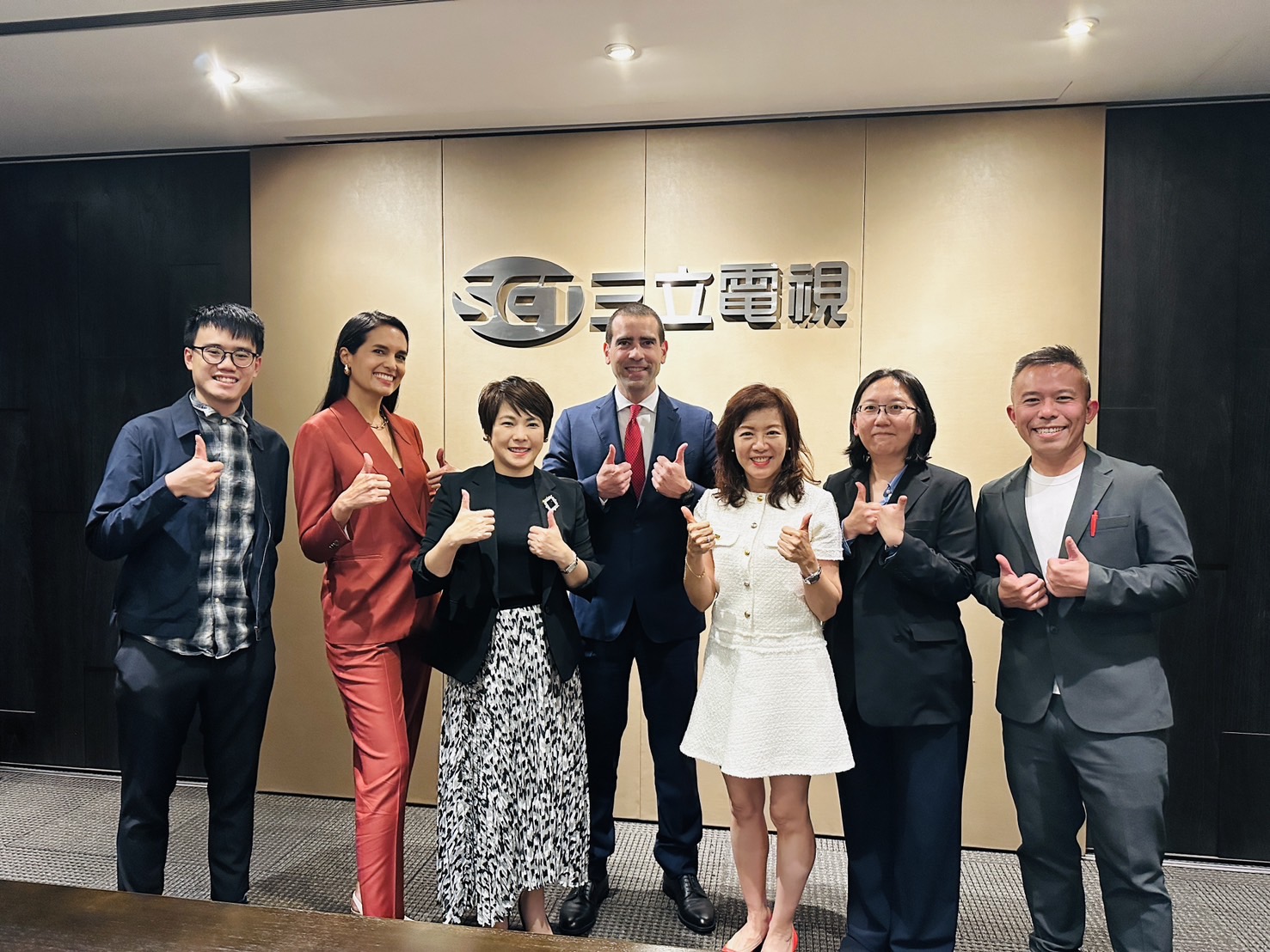Kristie Lu Stout第一次來到三立集團參訪。（圖／三立提供）