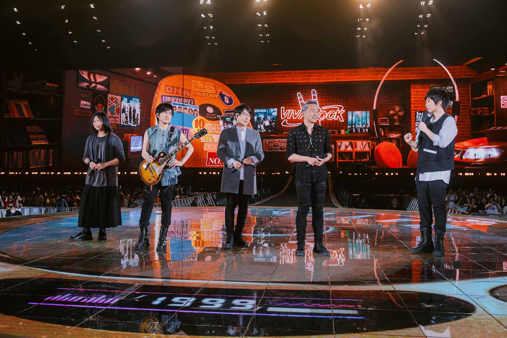 五月天《回到那一天》25 週年巡迴演唱會「五月之約」依約前來。（圖／相信音樂提供）