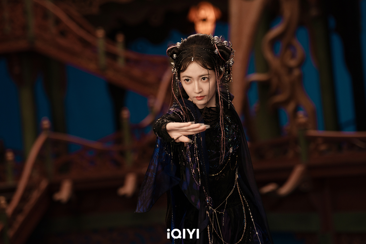 陳鈺琪因《異人之下》及《浮圖緣》受到觀眾喜愛，這次再搭侯明昊。（圖／iQIYI愛奇藝國際版提供）