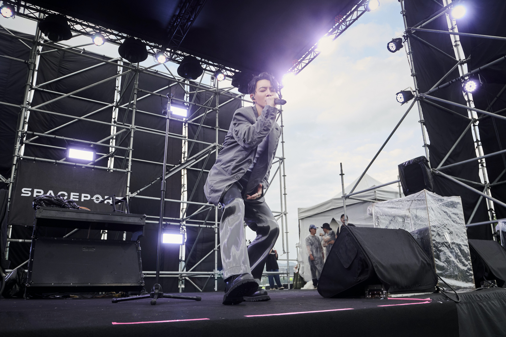 陳竟飛Shane登上《2025太空港音樂藝術嘉年華》舞台。（圖／小馬鈴薯娛樂製作、我在娛樂提供）