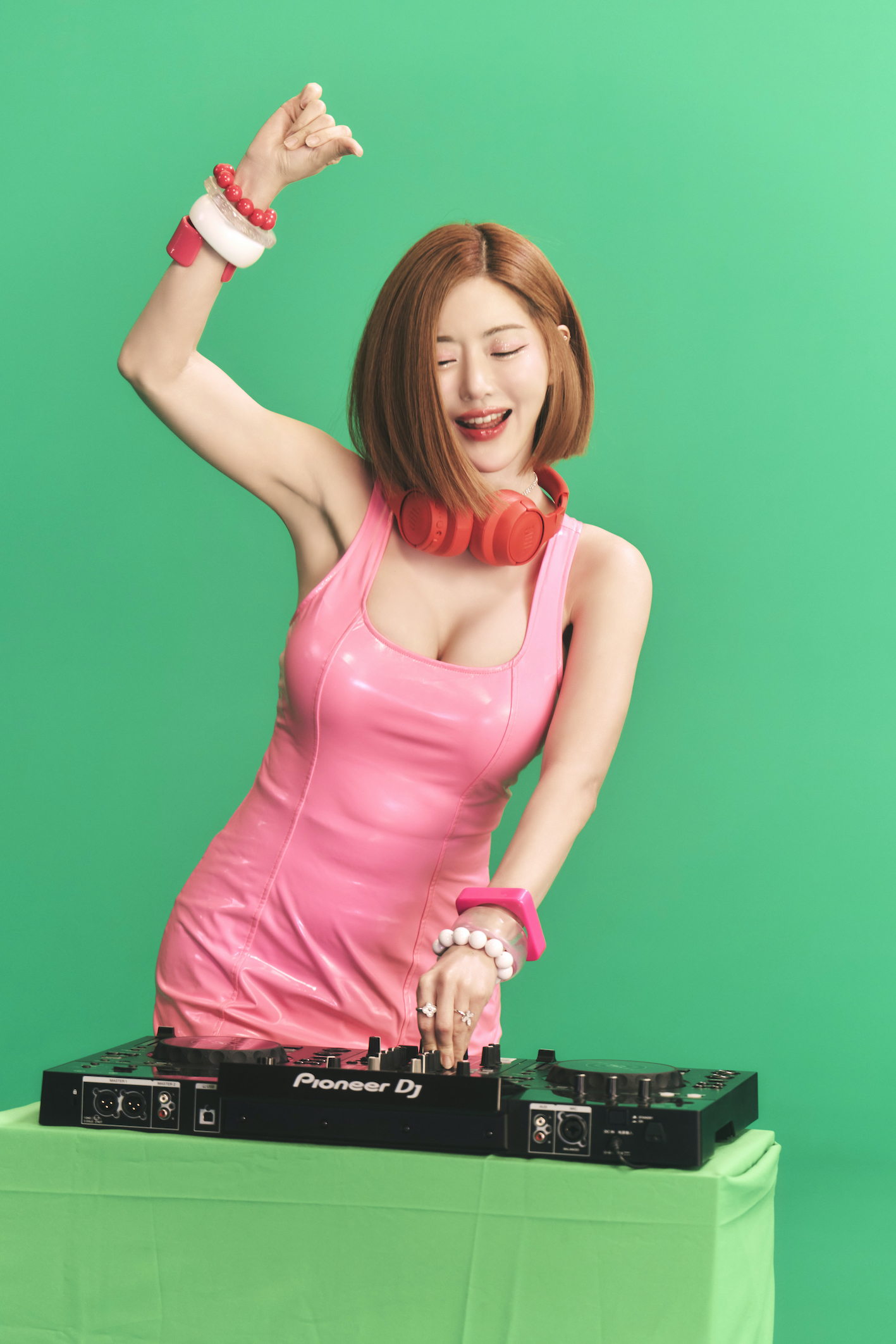DJ SODA在IG超過550萬粉絲追蹤的超高人氣。（圖／混血兒娛樂提供）