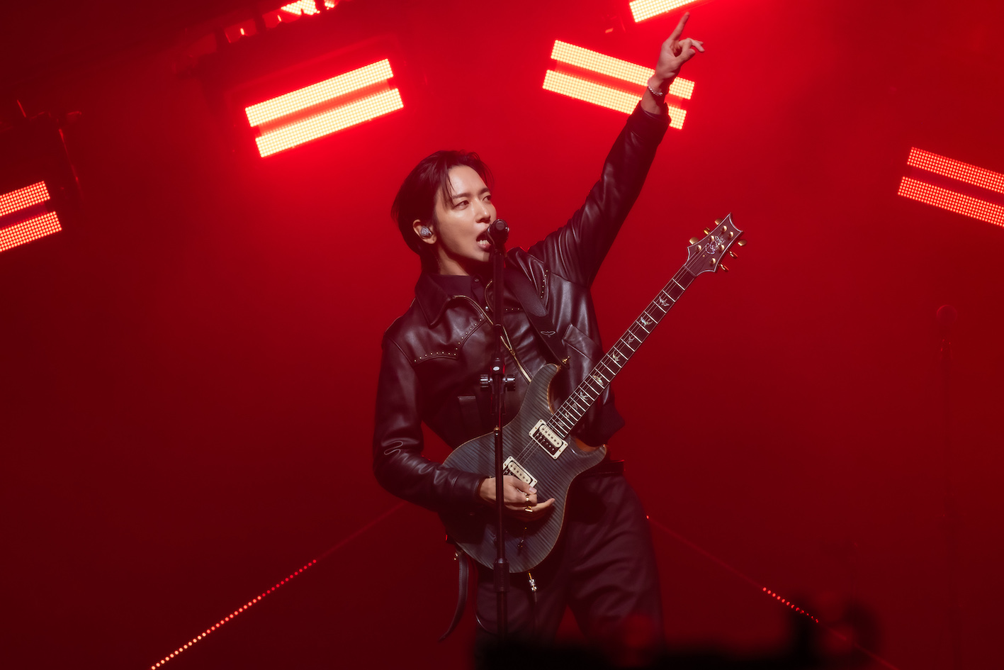 CNBLUE高雄開唱　鄭容和撩喊：真的真的我愛你們！