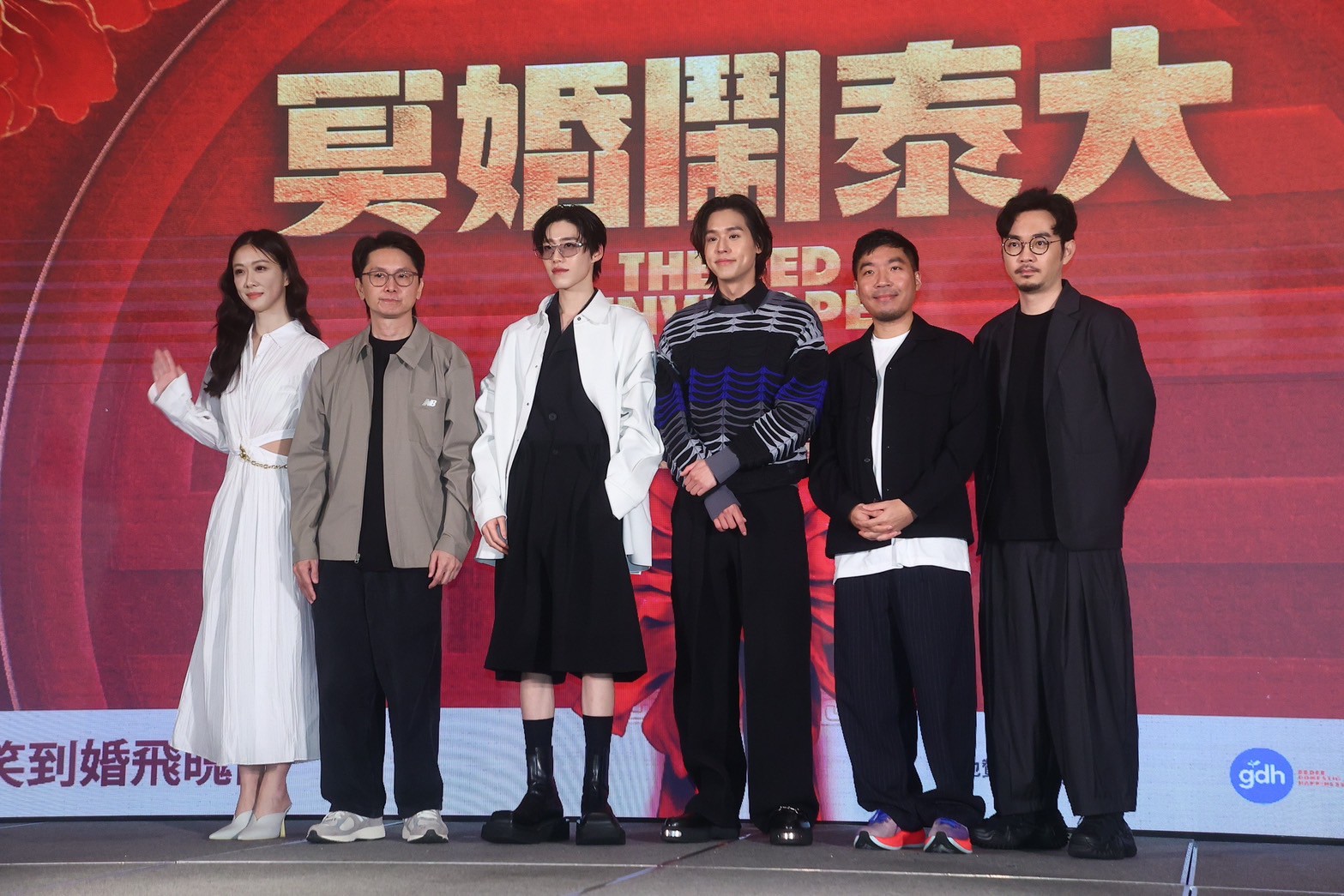 金百倫（左起）、監製、PP Krit、Billkin、導演以及程偉豪。（圖／記者許方正攝）