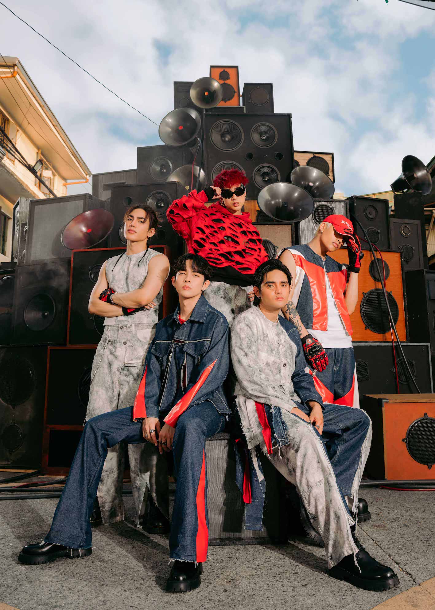 被譽為「菲律賓音樂王者」的菲律賓唱跳天團SB19。（圖／Hit Fm聯播網提供）