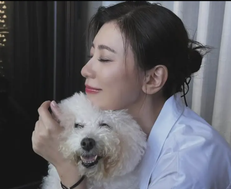 賈靜雯愛犬離世。（圖／翻攝自IG）