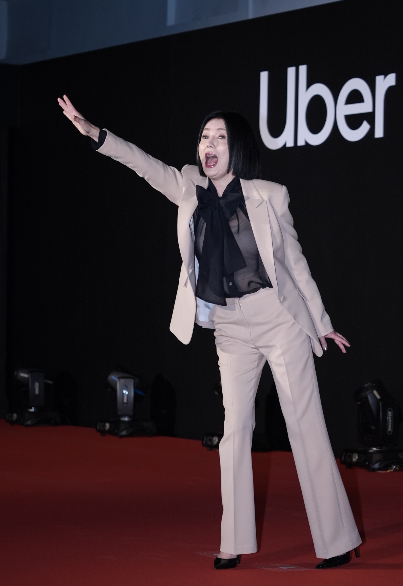 苗可麗平時就愛搭計程車。（圖／記者陳明中攝）