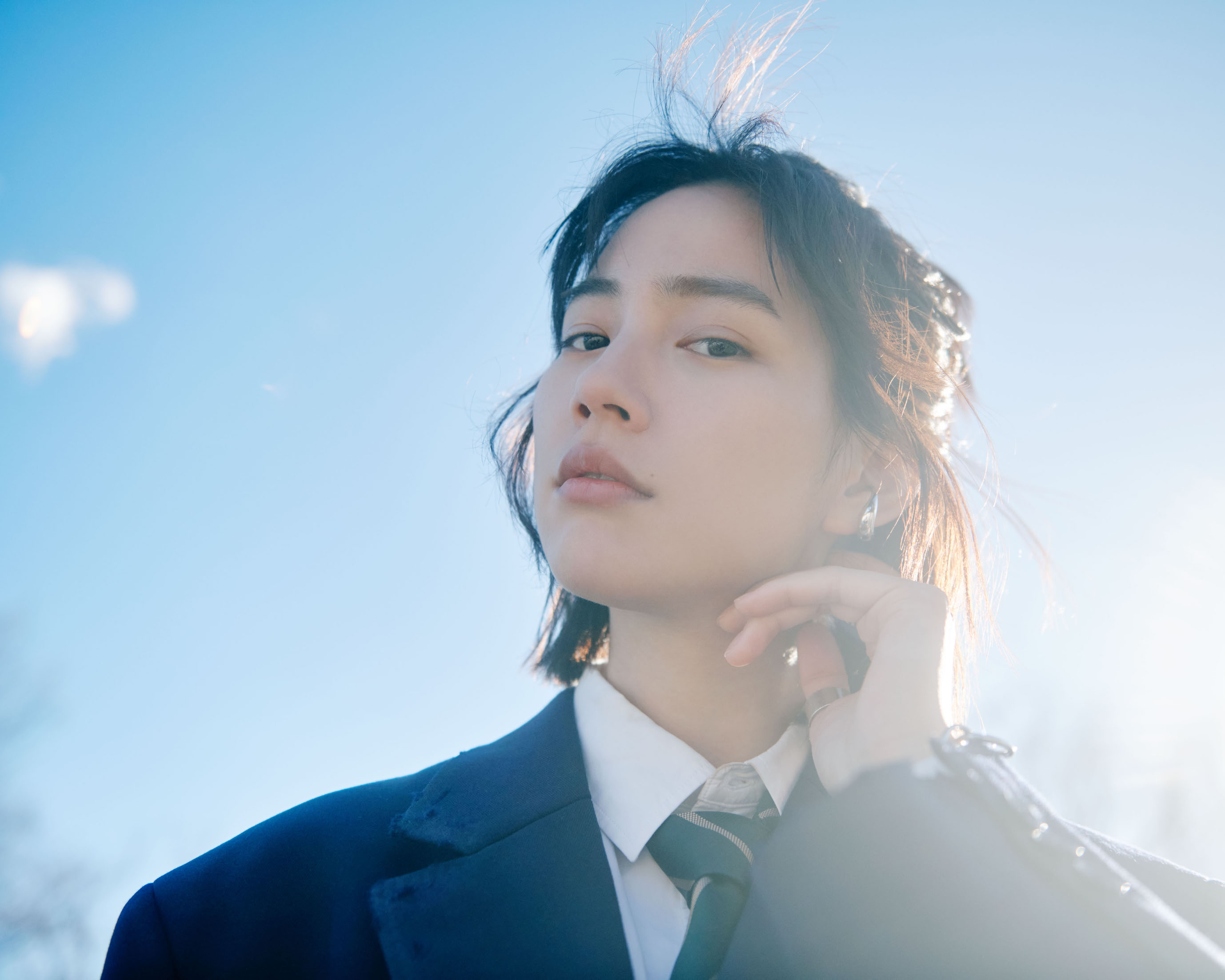 日本知名演員暨藝人 のん（本名能年玲奈），曾以晨間劇《小海女》聲名大噪。（圖／笨道策展提供）