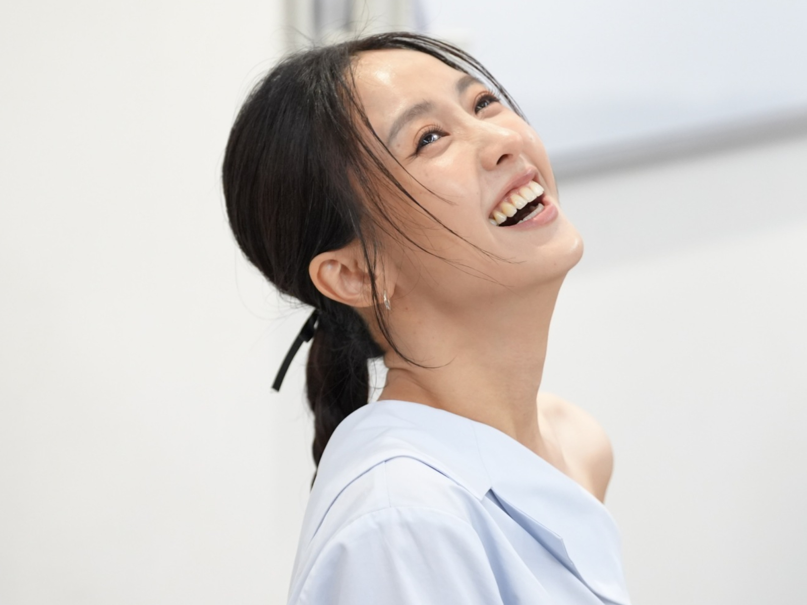 大元笑著被問不是自己的婚事。（圖／記者陳明中攝）