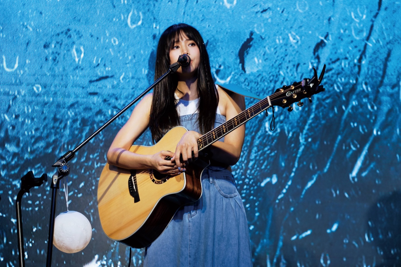 吳汶芳報考了「工地執照」檢定。（圖／理響音樂提供）