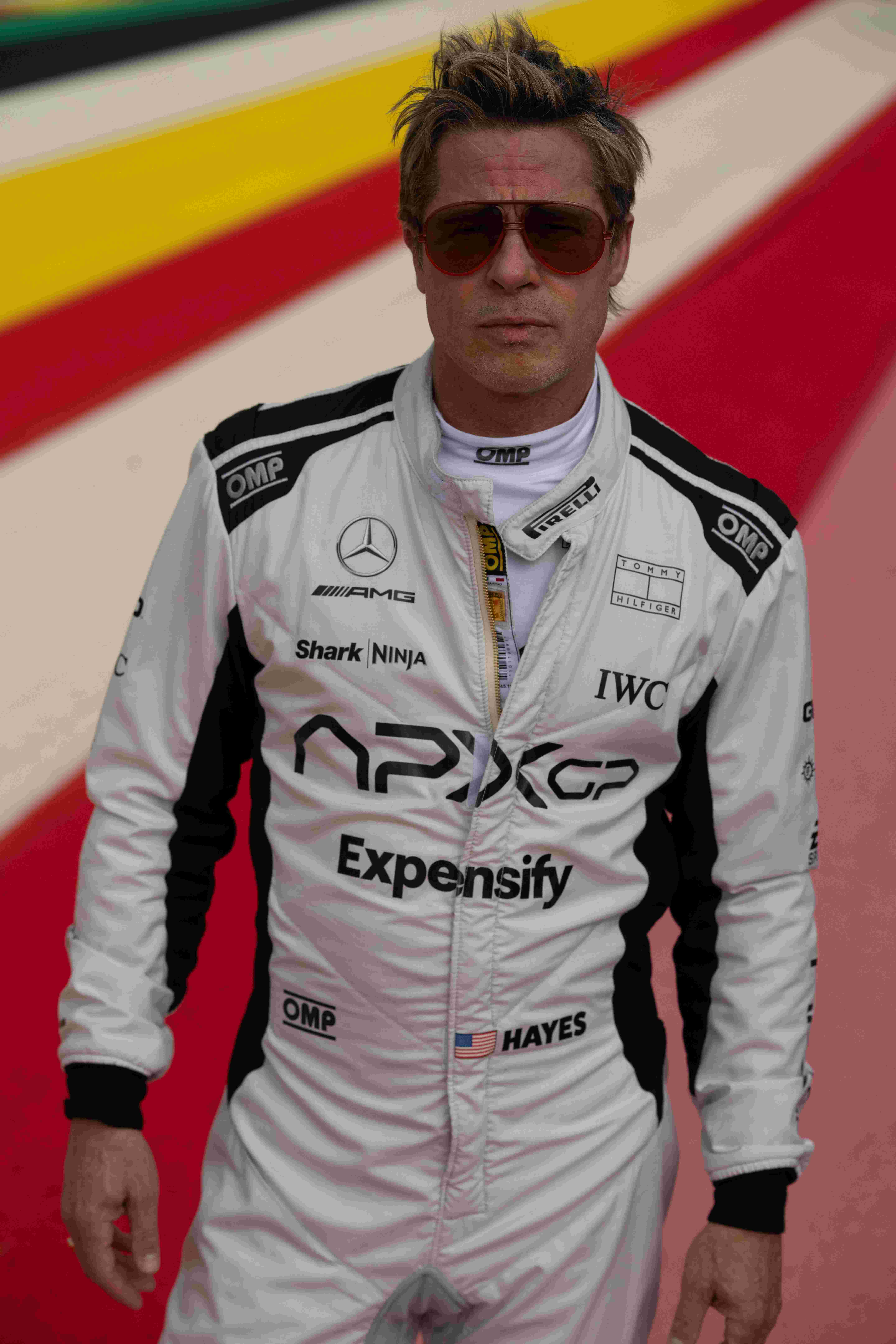《F1電影》不僅刷新小布主演電影的票房新高紀錄，更是影史票房最高的賽車電影。（圖／華納兄弟提供）