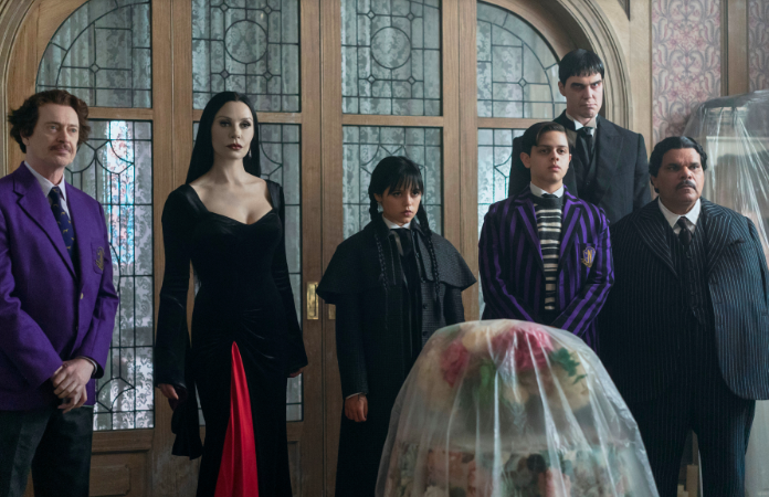 熱門好萊塢影集《星期三》靈感來自《阿達一族》。（圖／Netflix提供）