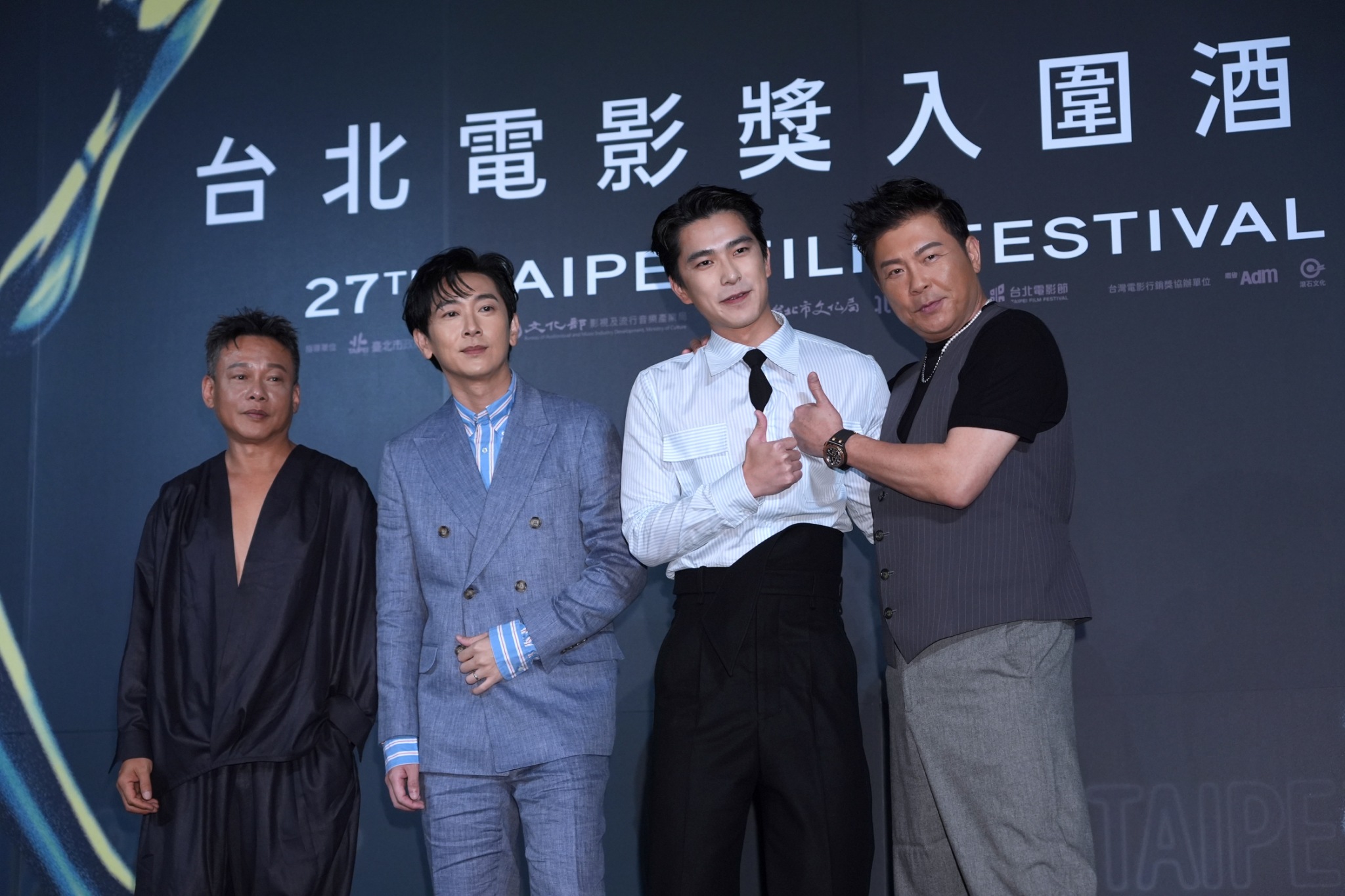 李康生（左起）、施名帥、曾敬驊、曾國城搶男配角獎。（圖／記者陳明中攝）