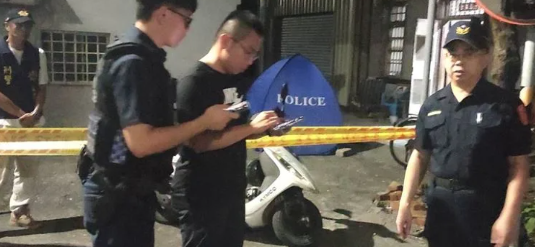 雲林逆孫（中）討嘸錢！亂刀砍死93歲嬤。（圖／翻攝畫面）