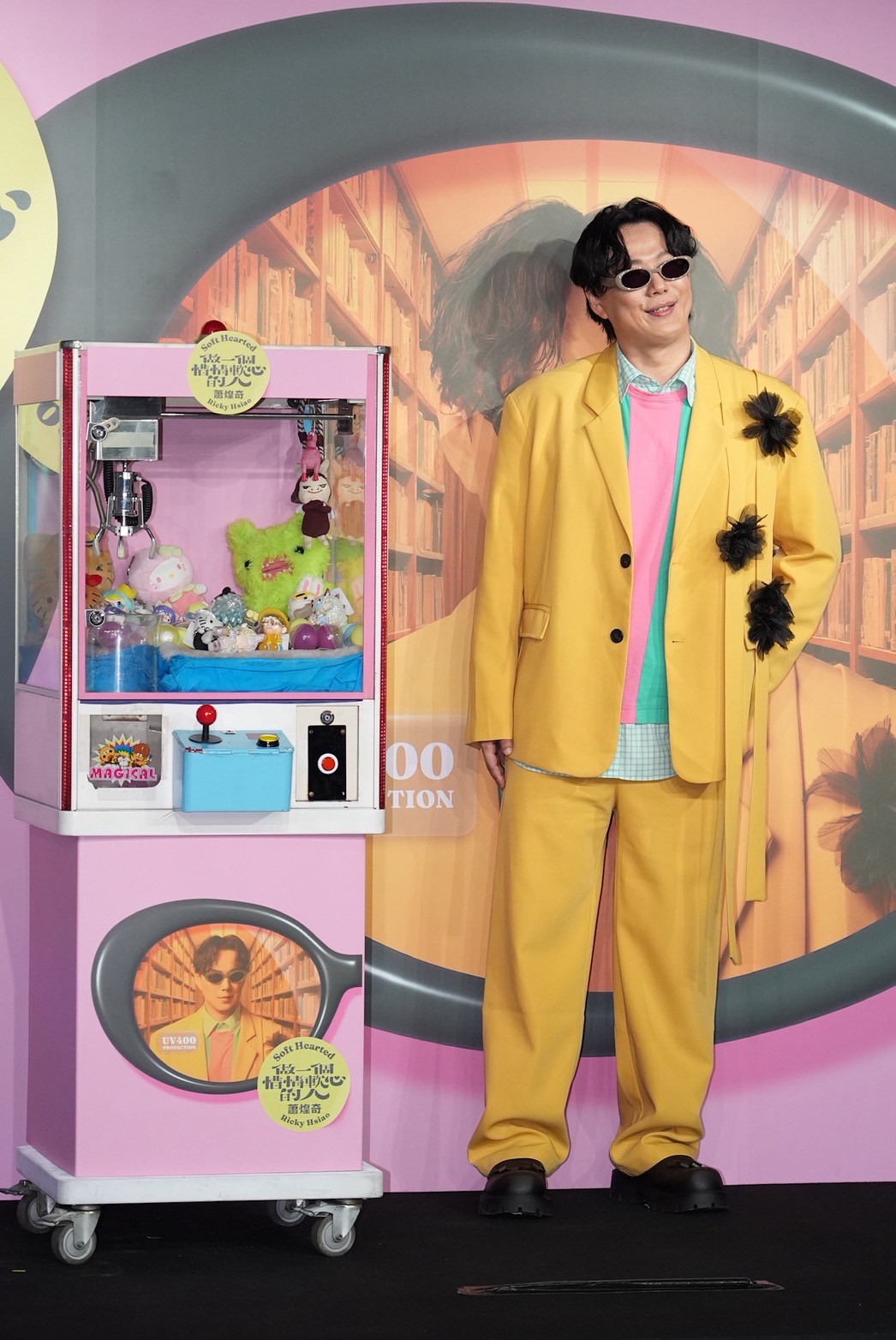 金曲歌王蕭煌奇發行全新台語專輯《做一個惜情軟心的人》。（圖／華納音樂提供）