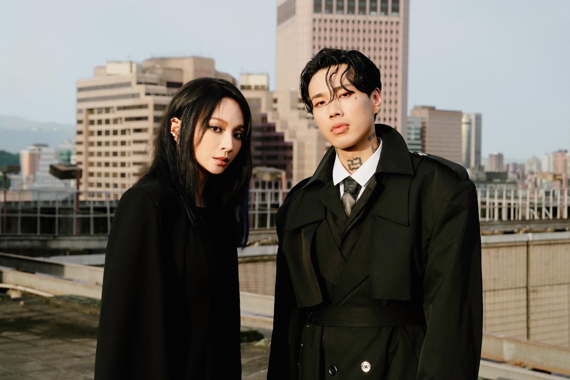Marz23全新單曲〈不簡單的歌〉邀請Faye詹雯婷合作。（圖／華納音樂提供）