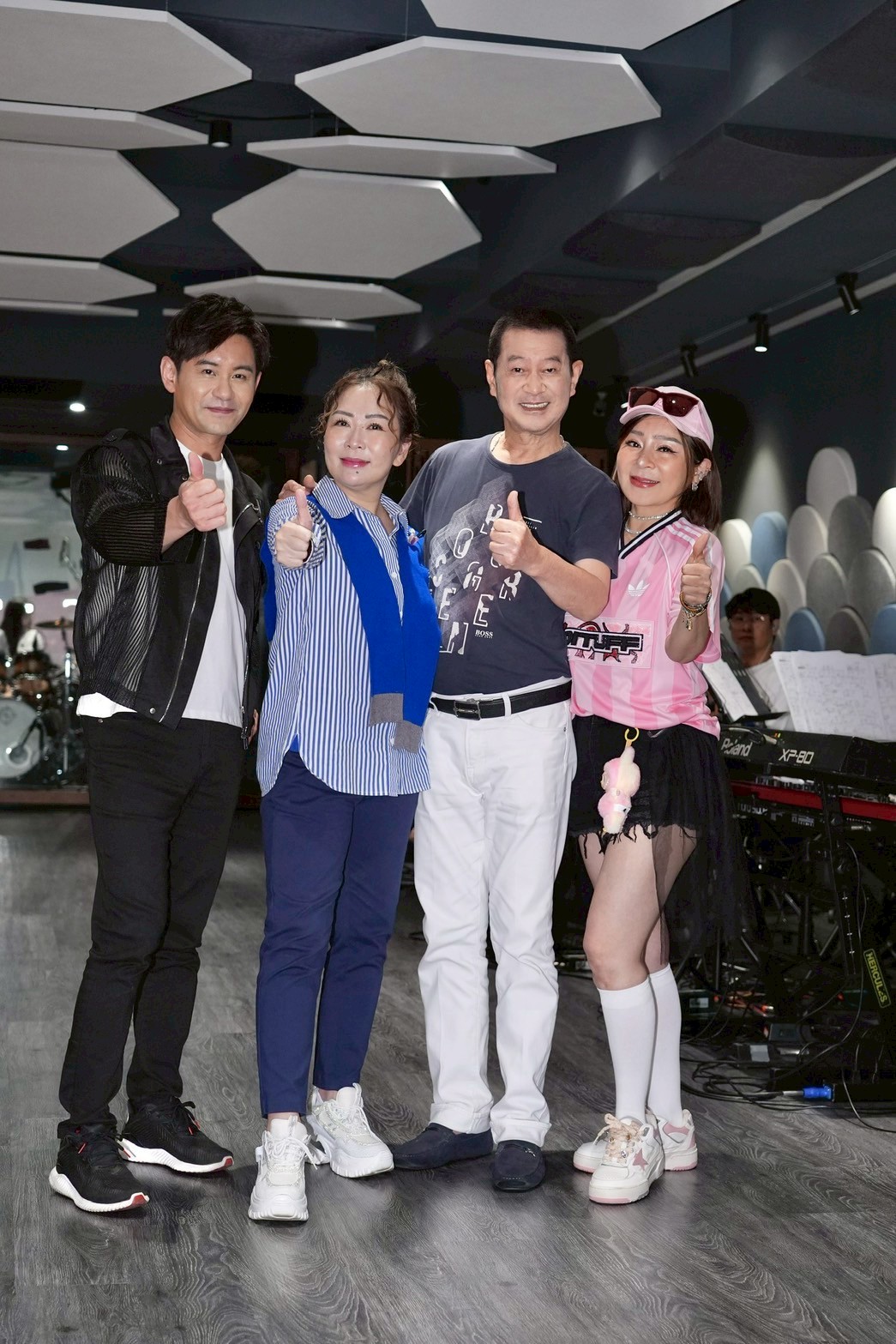 台語歌王蔡小虎、王彩樺、吳俊宏擔任張秀卿演唱會特別嘉賓。（圖／記者許方正攝）