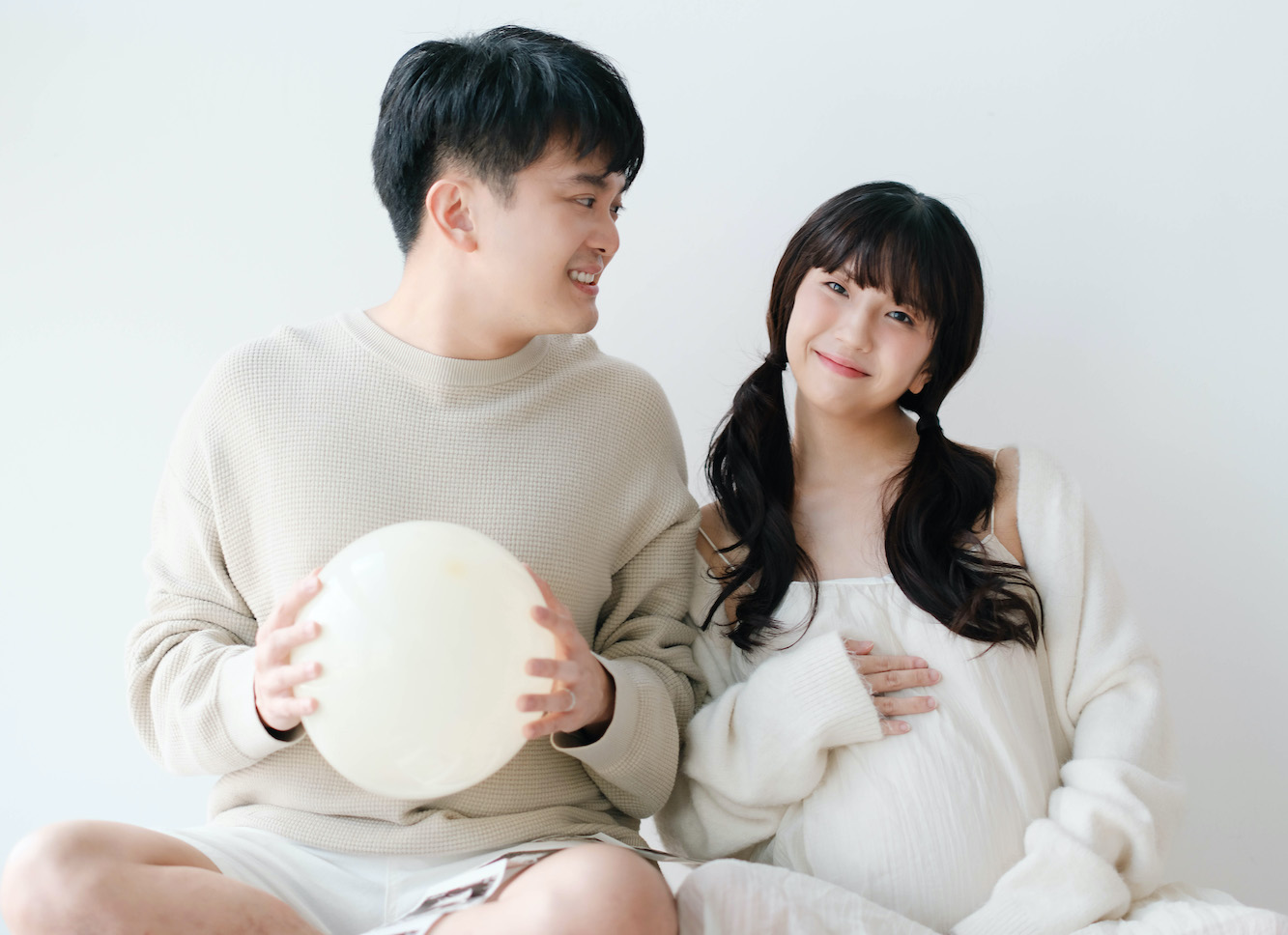 人氣情侶創作者 Bertandlulu來自新加坡與馬來西亞。（圖／Bertandlulu提供）