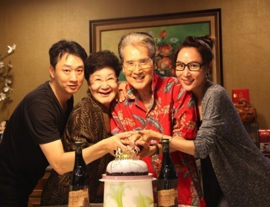 林千鈺發文懷念爸爸石英。（圖／翻攝林千鈺FB）