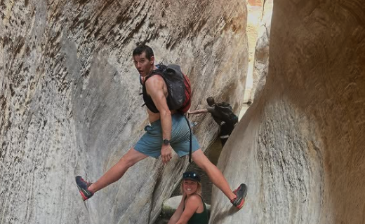 艾力克斯・霍諾德（Alex Honnold）。（圖／翻攝IG)