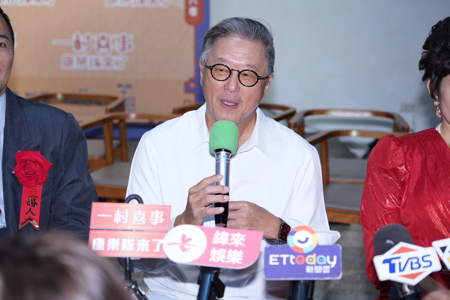 王偉忠出席《一村喜事》記者會分享陳漢典婚事。（圖／記者許方正攝）