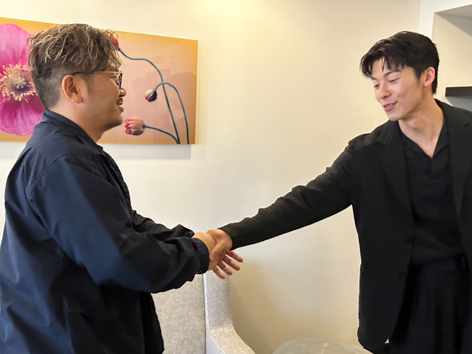 龔兆平（左）和許光漢做完訪問依依不捨。（圖／記者蔡依庭攝）