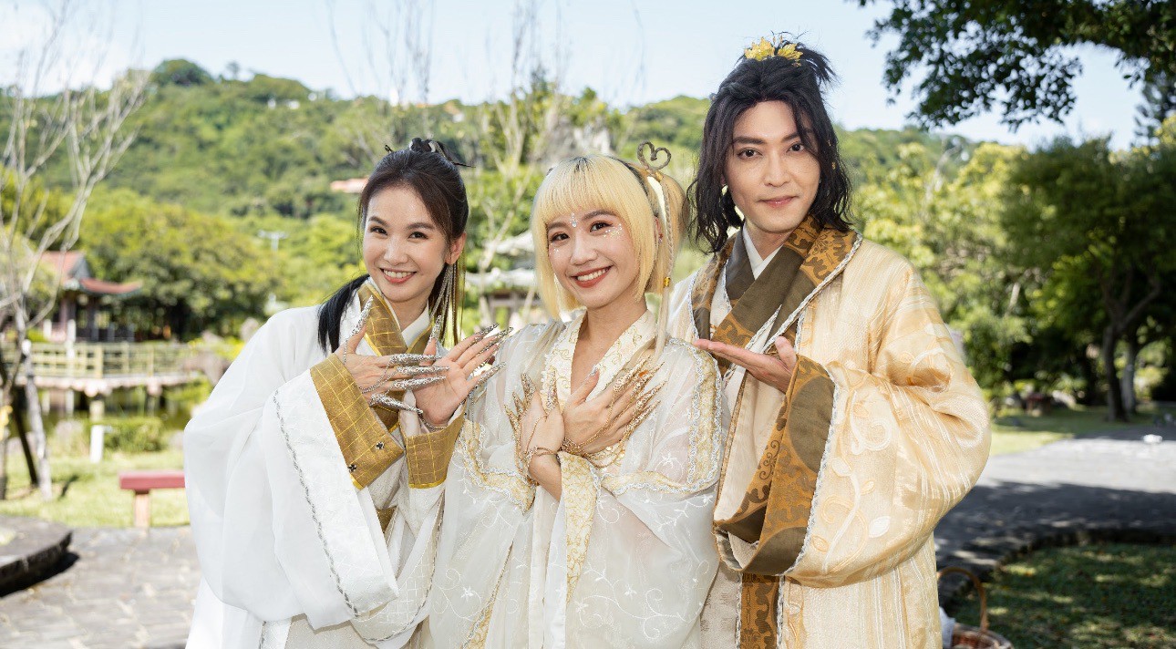 Lulu首次接演《戲說台灣》，合作陳小菁、陳威翰。（圖／三立提供）