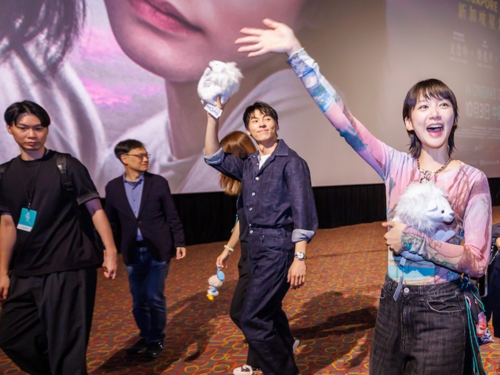 袁澧林（右起）、許光漢向粉絲掰掰。（圖／甲上娛樂提供）