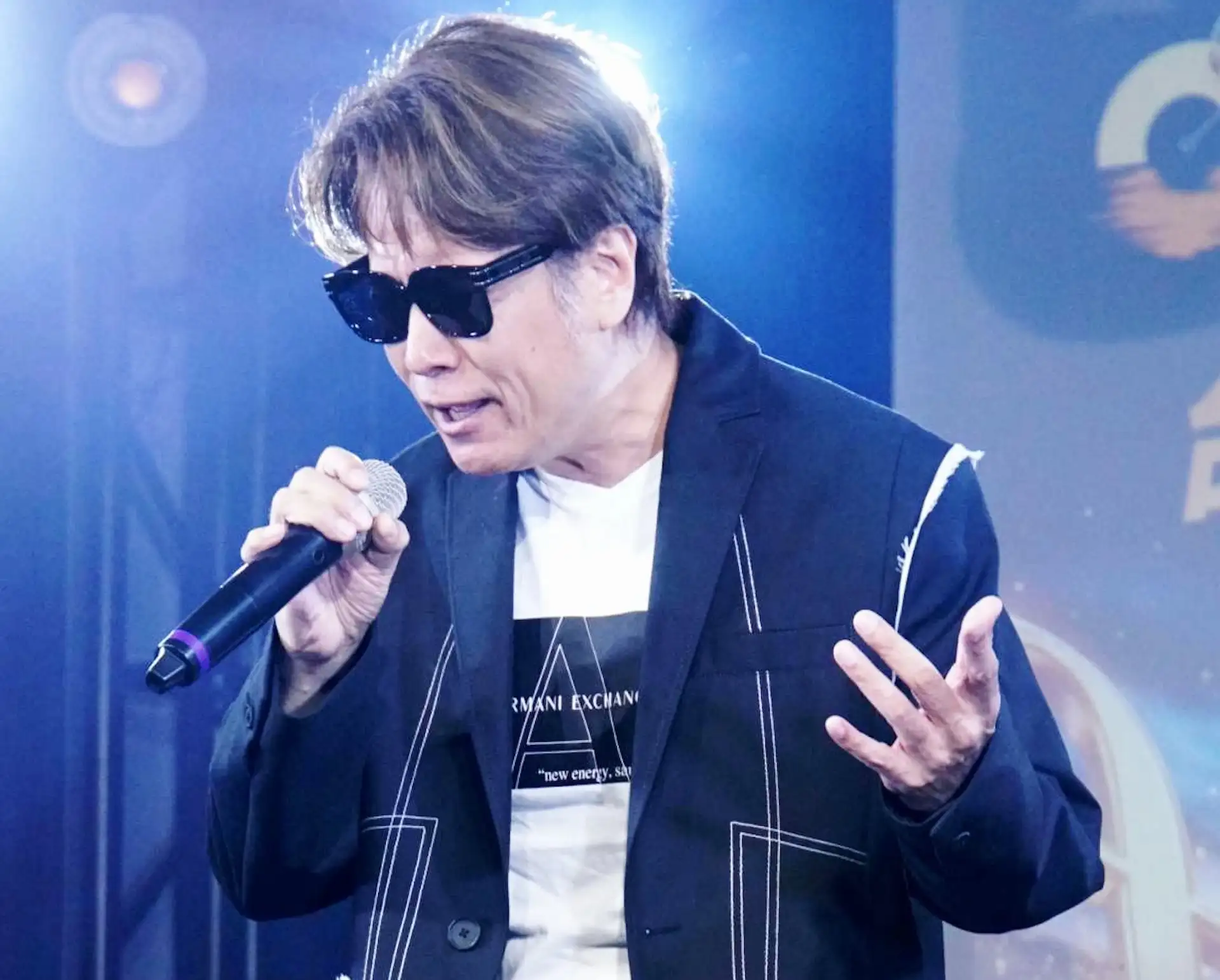 江志豐強忍眼疾戴墨鏡擔任評審。(圖/菲常動人音樂文創提供)