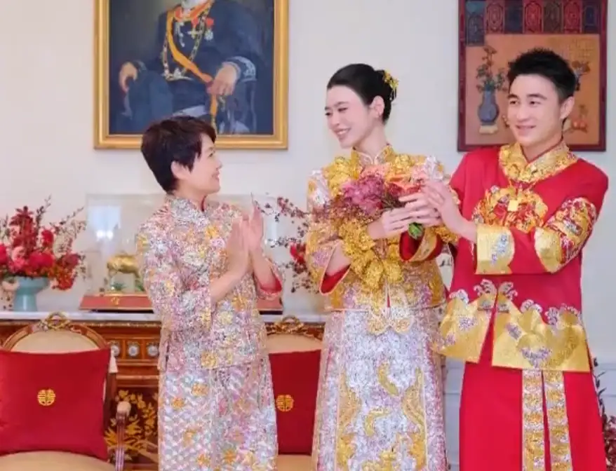 別人的婆婆。（圖／翻攝微博)