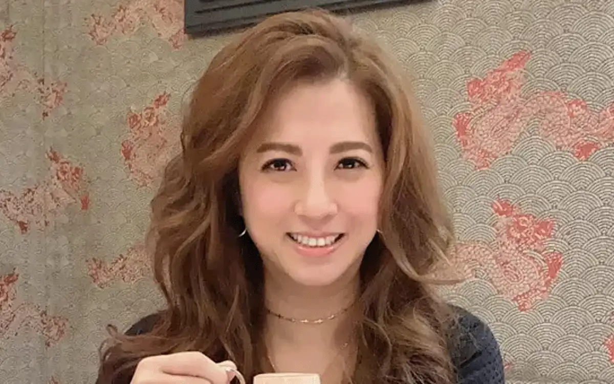 郭靜純離婚又疑賣精品假貨。(圖/翻攝Facebook)