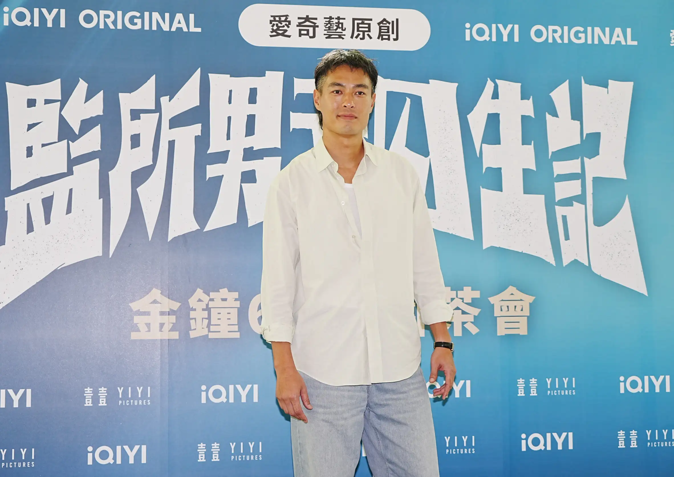 楊祐寧受訪時談及好友修杰楷受洗近況,透露兩家人私下常相約陪伴。(圖/記者陳明中攝)