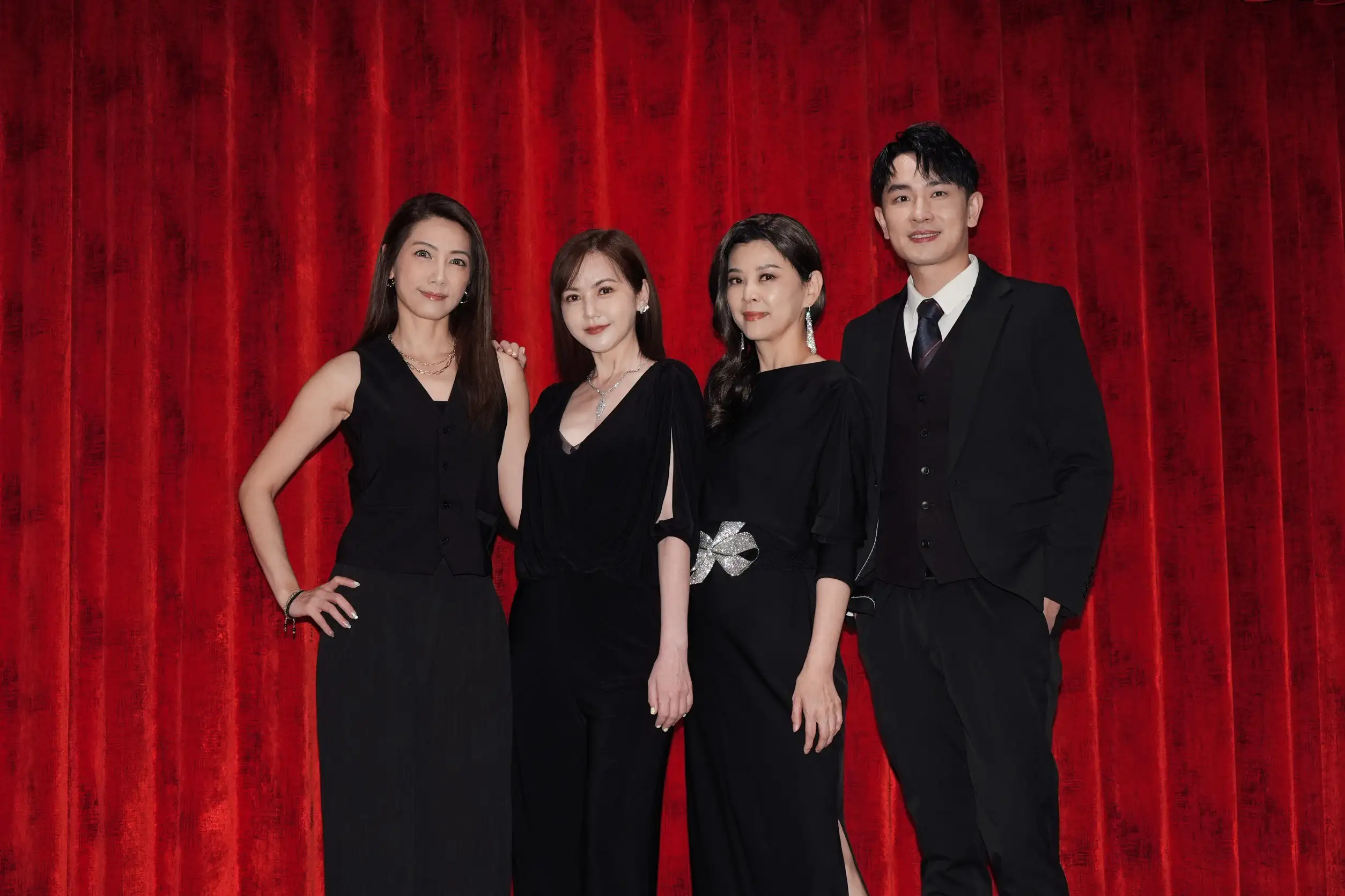 《豪門玩偶》記者會,林韋君(左起)、簡沛恩、方馨、陳謙文。(圖/記者陳明中攝)