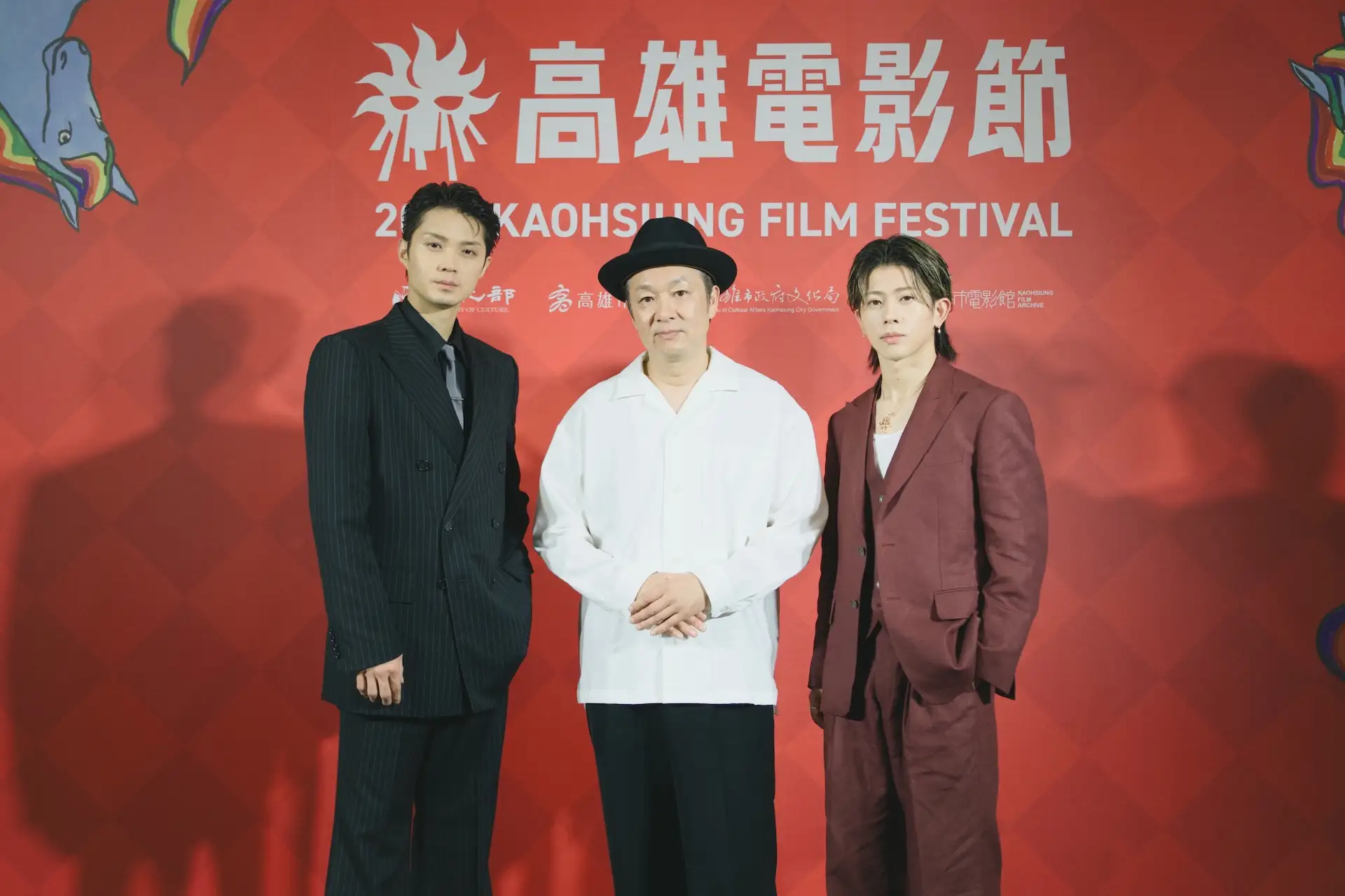 導演吉田惠輔（中）攜手演員磯村勇斗（左）、末澤誠也蒞臨高雄。（圖／雄影提供）