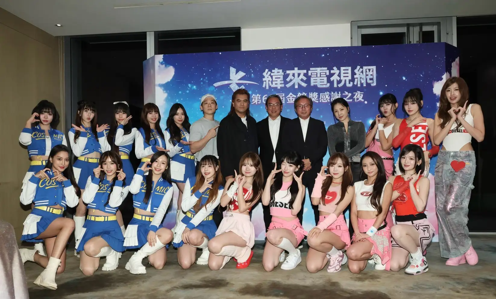 節目衍生女團W!nky目前行程滿檔,也將前往美國進行NBA中場表演。(圖/娛樂中心)