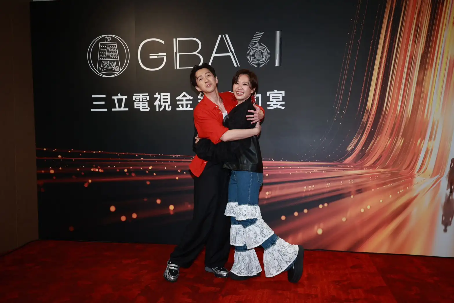 陳漢典與老婆Lulu出席第61屆金鐘獎節目類慶功宴,分享獨挑大樑主持的心路歷程。(圖/記者許方正攝)