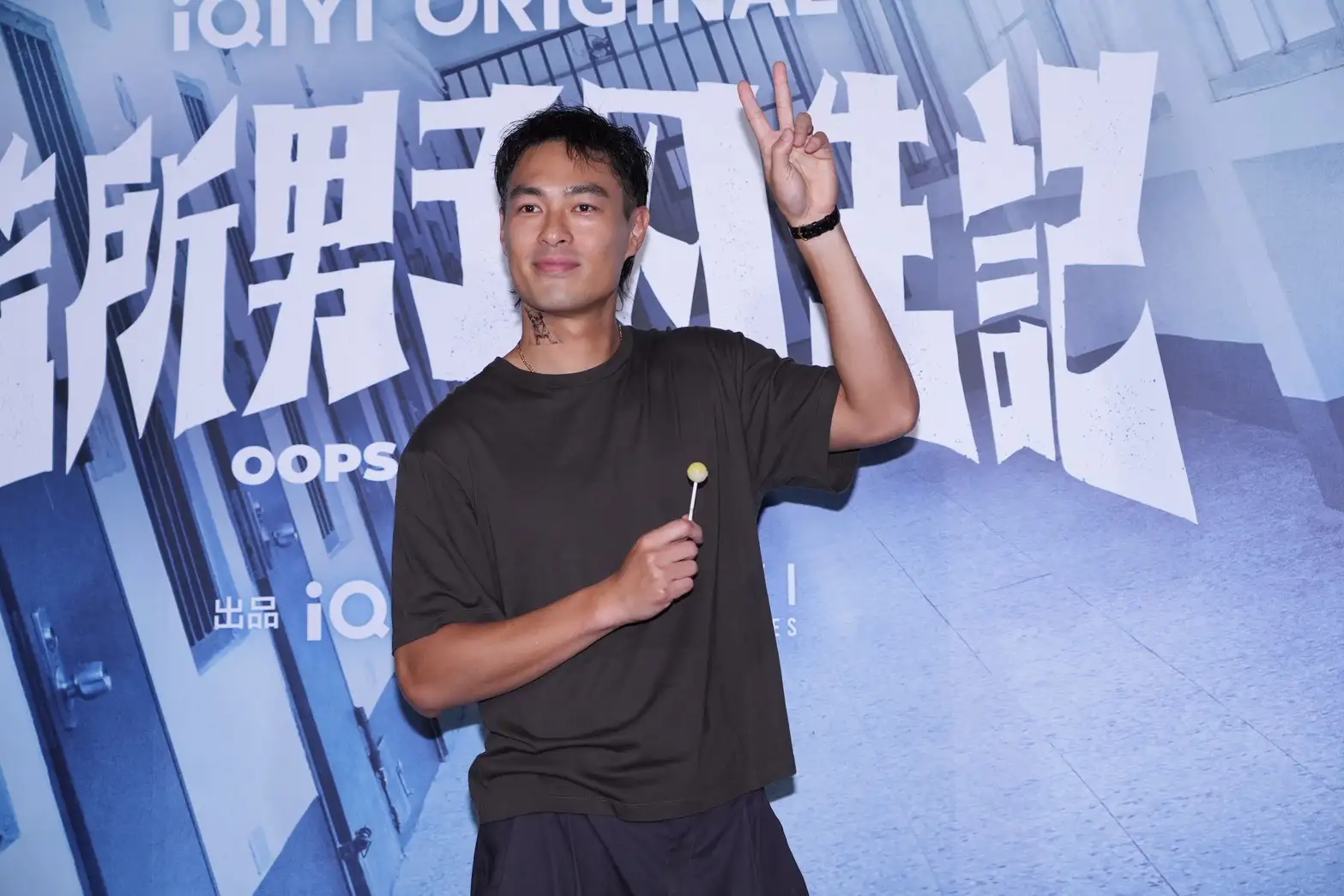 楊祐寧出席金鐘慶功宴,開心分享奪下戲劇節目男配角獎的喜悅。(圖/記者許方正攝)