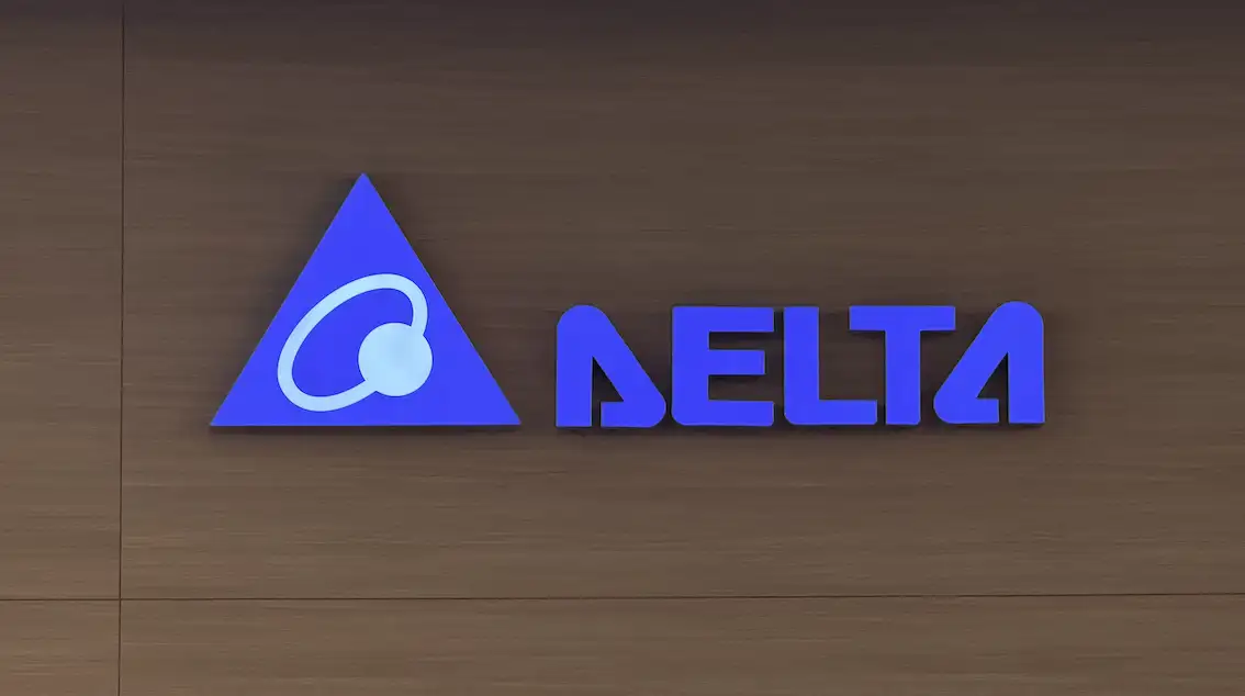 AI 資料中心用電持續攀升,台達電認為缺電與缺電工將讓建置進度出現起伏。圖/唐子晴攝影