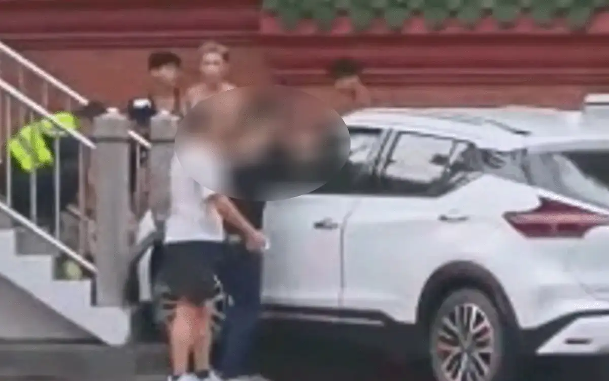 台中毒駕失控衝人行道。(圖/翻攝畫面)