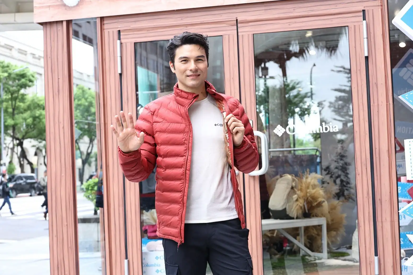 鳳小岳出席戶外品牌期間限定活動,分享近況與拍攝花絮。(圖/記者許方正攝)
