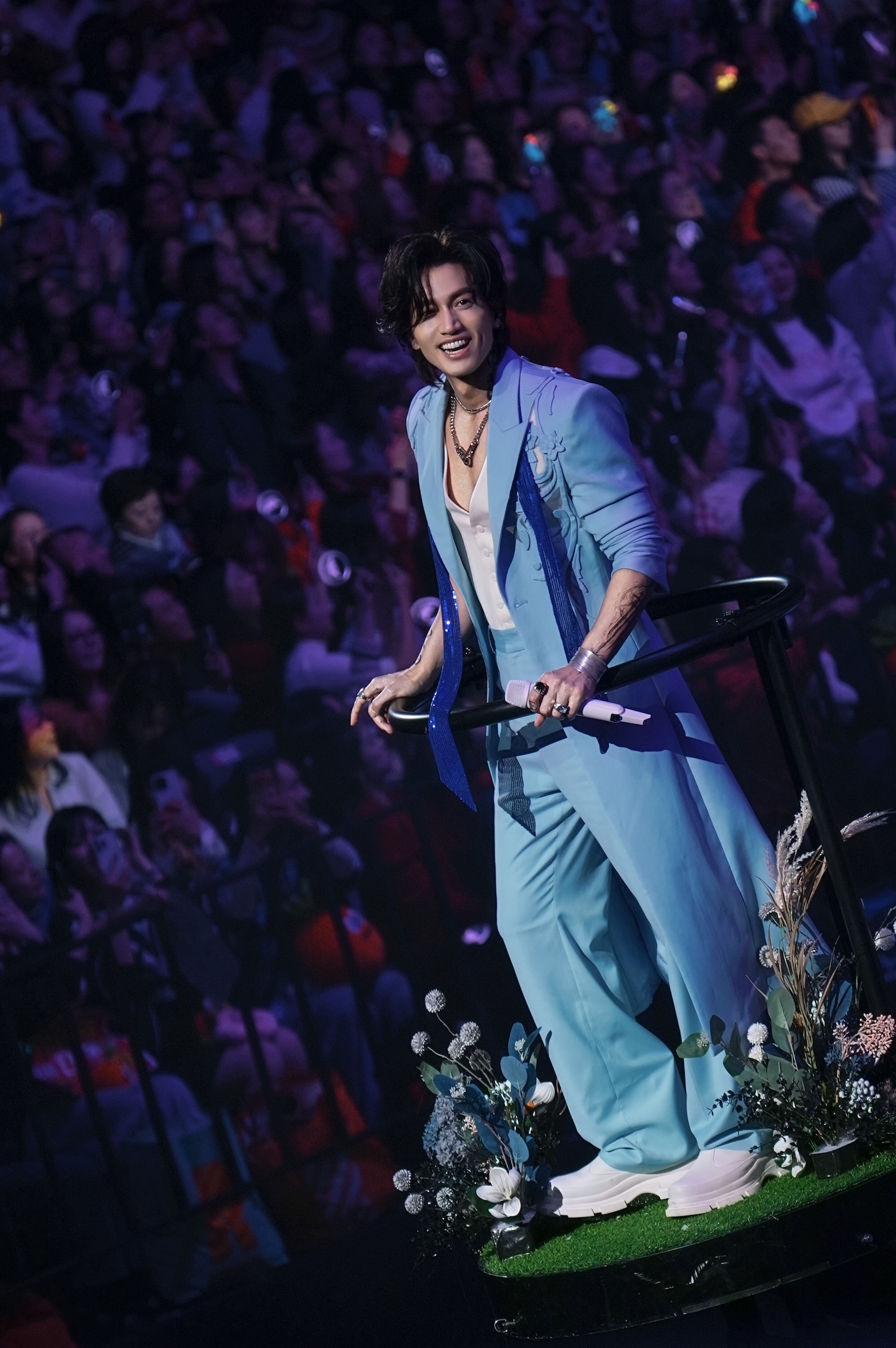 言承旭演唱未發表的新曲〈奢侈〉、〈失眠信〉。(圖/相信音樂提供)