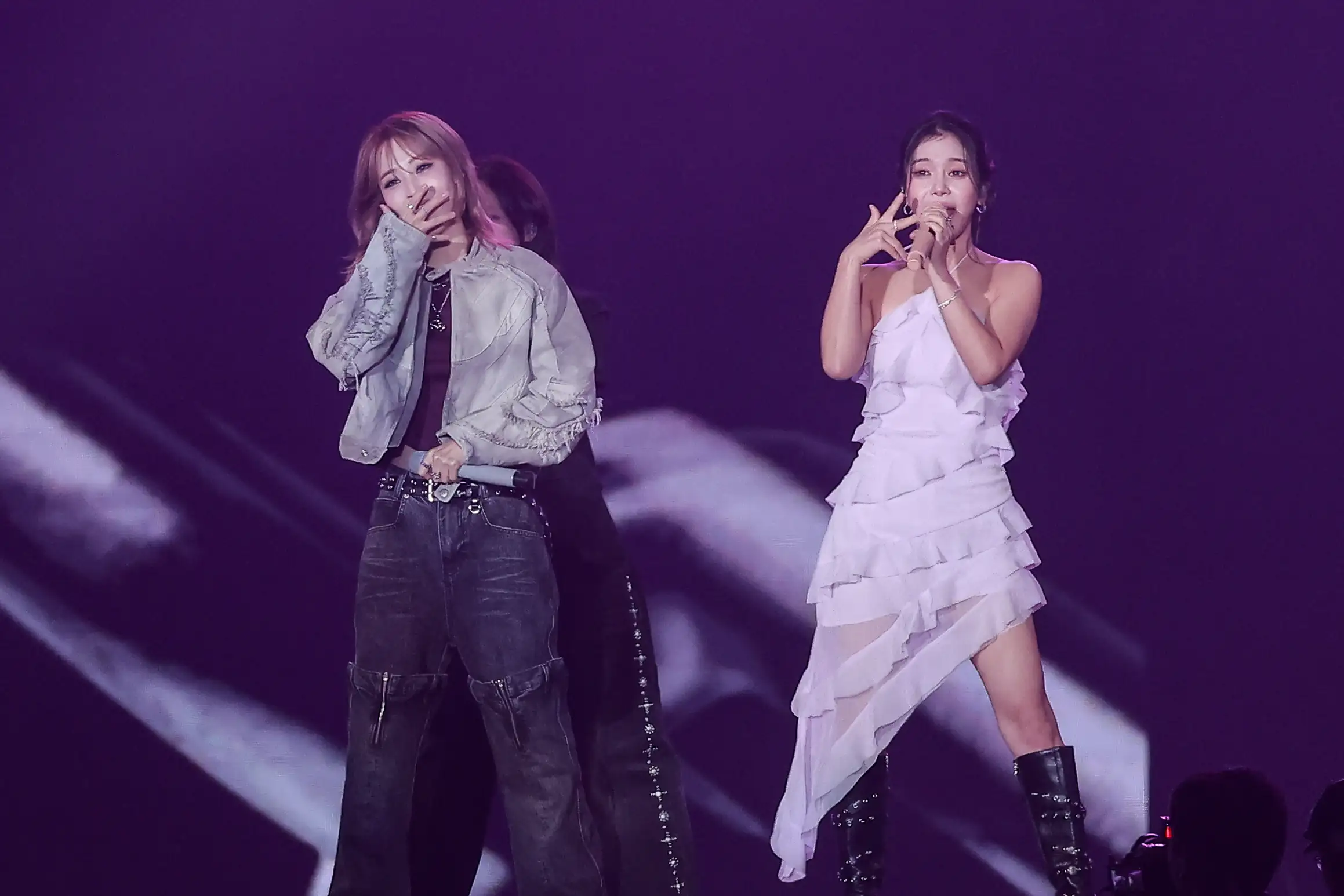 MAMAMOO+ 登大巨蛋演出,為《Garena 傳說對決》獻聲祝賀十週年。(圖/讀者提供)