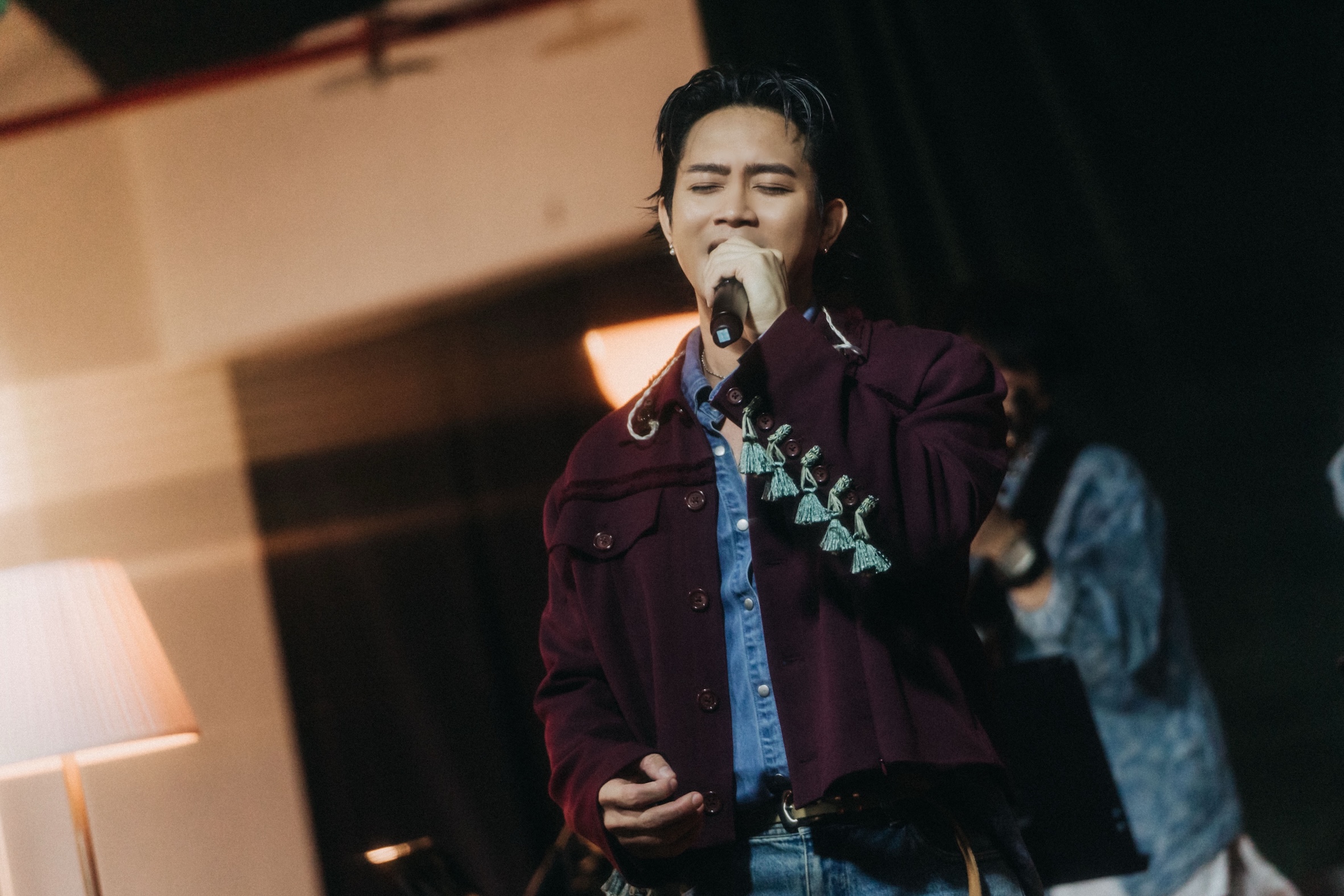 大Ｑ秉洛感性分享自己去年與「狗兒子」道別的沈重心境。（圖／众悅娛樂提供）