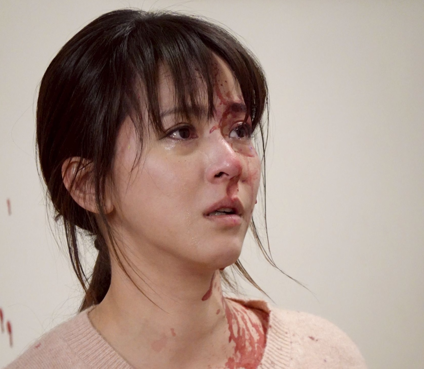 蘇晏霈在劇中親眼撞見老公李運慶出軌，婚姻真相攤牌，情緒全面潰堤。（圖／民視提供）