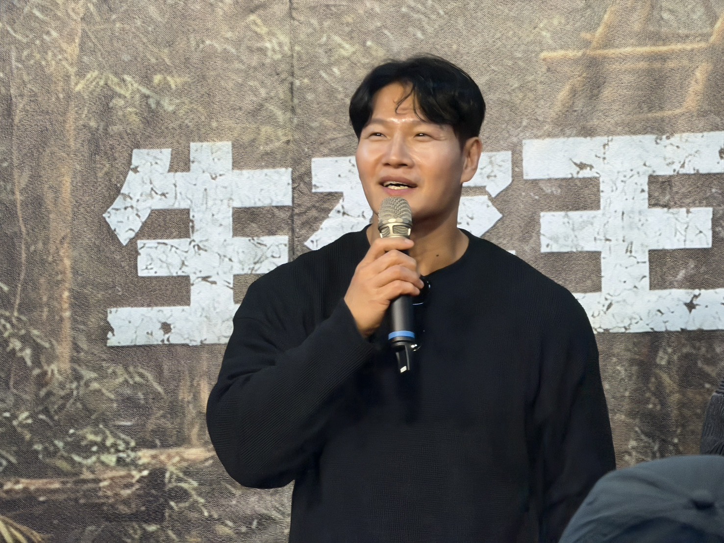 金鐘國表示想在花蓮找到粉絲送的同款肥皂回家用。（圖／粘湘婉攝）