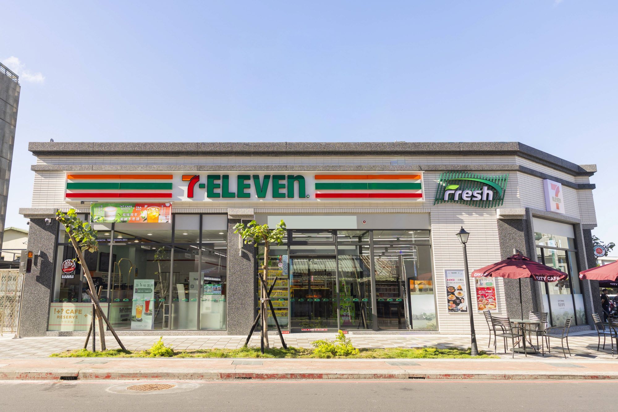 7-ELEVEN雙北首間「Fresh橋港門市」。(圖/7-ELEVEN提供)