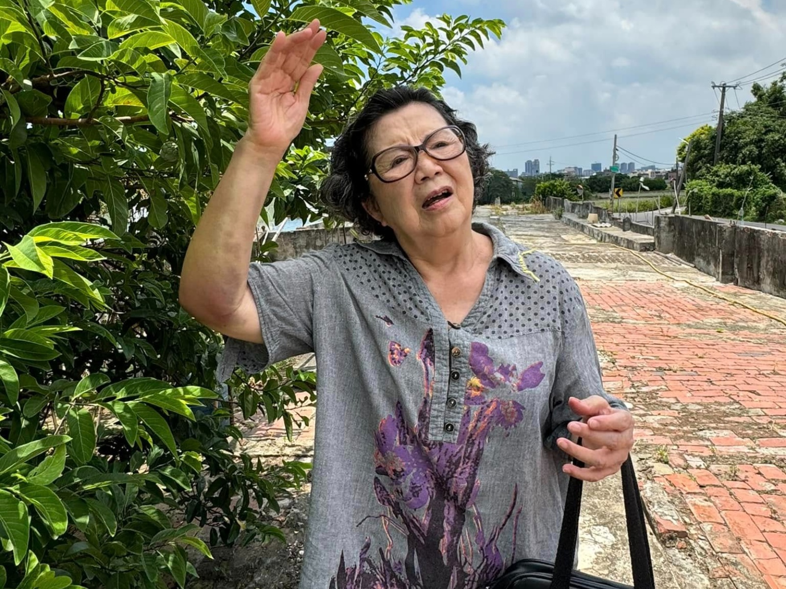 王滿嬌感嘆老了沒用。（圖／翻攝滿嬌姨的家臉書）