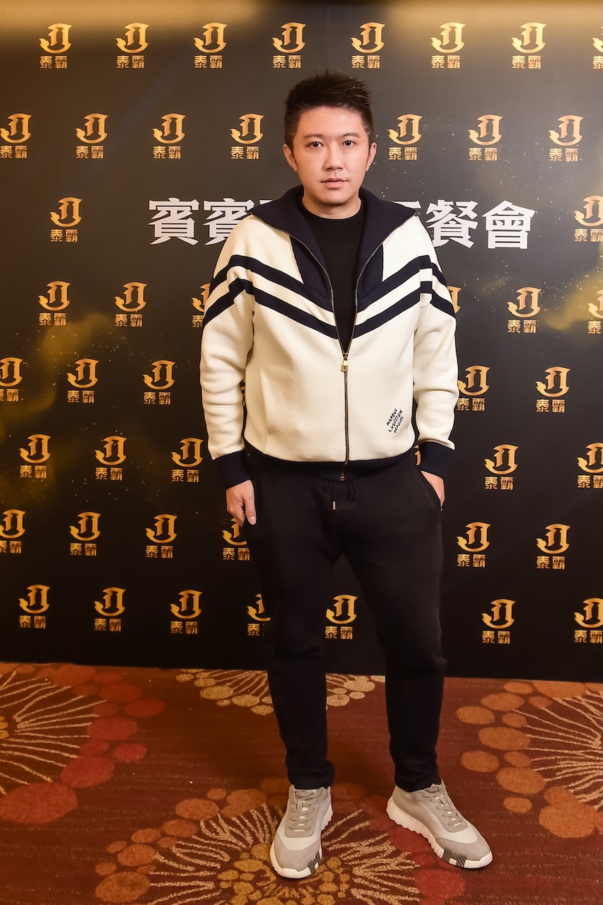 賓賓哥愛唱台語歌。（圖／泰霸團隊提供）