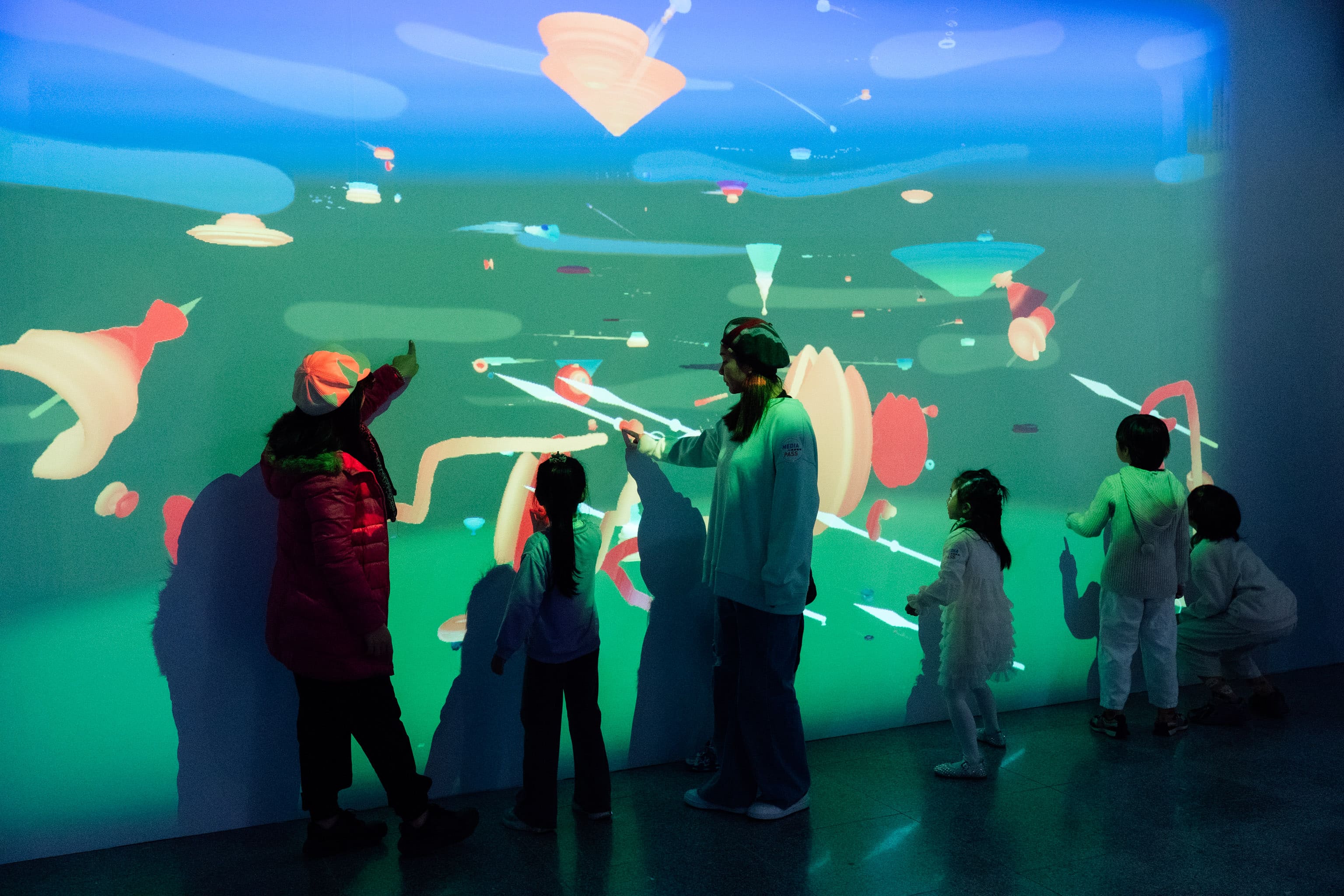 「光影魔法美術館II Art in Wonderland II」本月21日在中正紀念堂盛大展出。(圖/寬宏藝術提供)