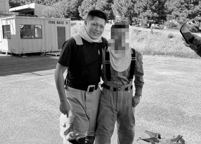 仁愛分隊小隊長詹能傑在火場救人,不幸殉職。(圖/翻攝自基隆市消防局-角落消火伴臉書)